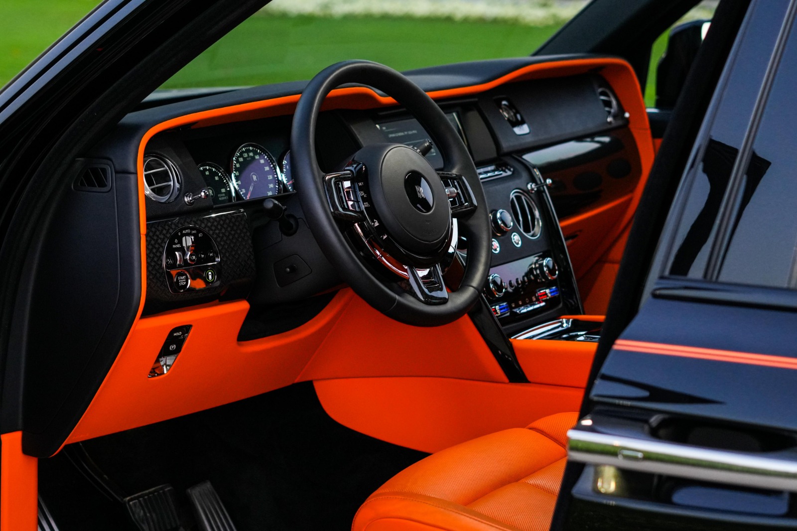  Rolls Royce Cullinan — photo 3