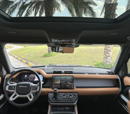 Land Rover Defender — photo 3