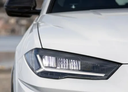 Supercar rental Dubai — experience the roads