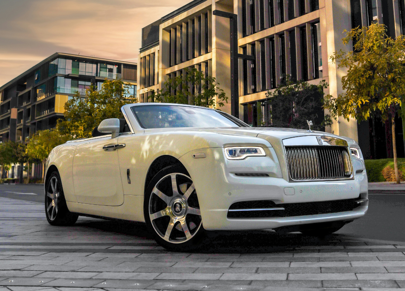 Rolls-Royce rental Dubai — Al Fahad Car Rental